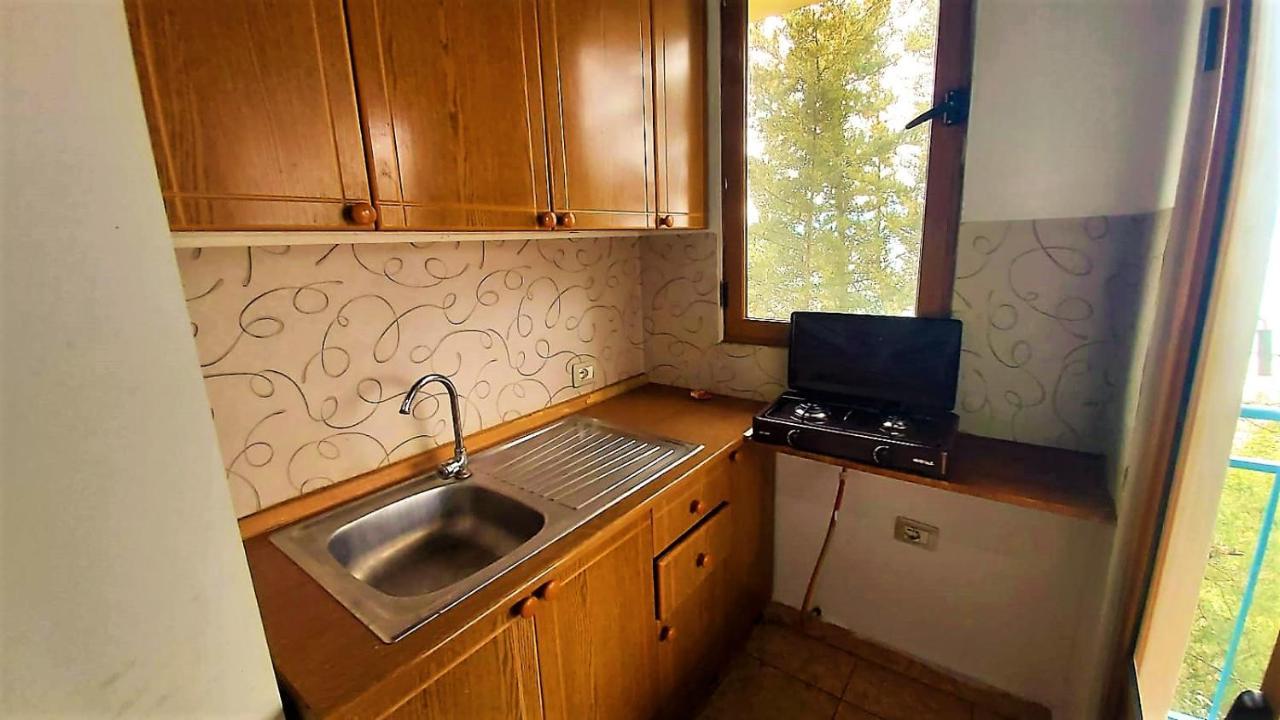 Ramo'S Cozy Beachside Haven With Panoramic Views - 1St Vlorë Eksteriør billede